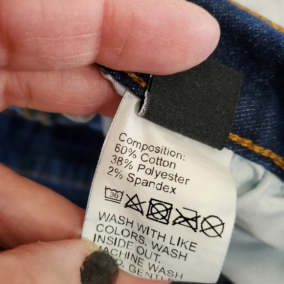 SHEIN Curve Ripped Jean Shorts size 2XL - Picture 11 of 14